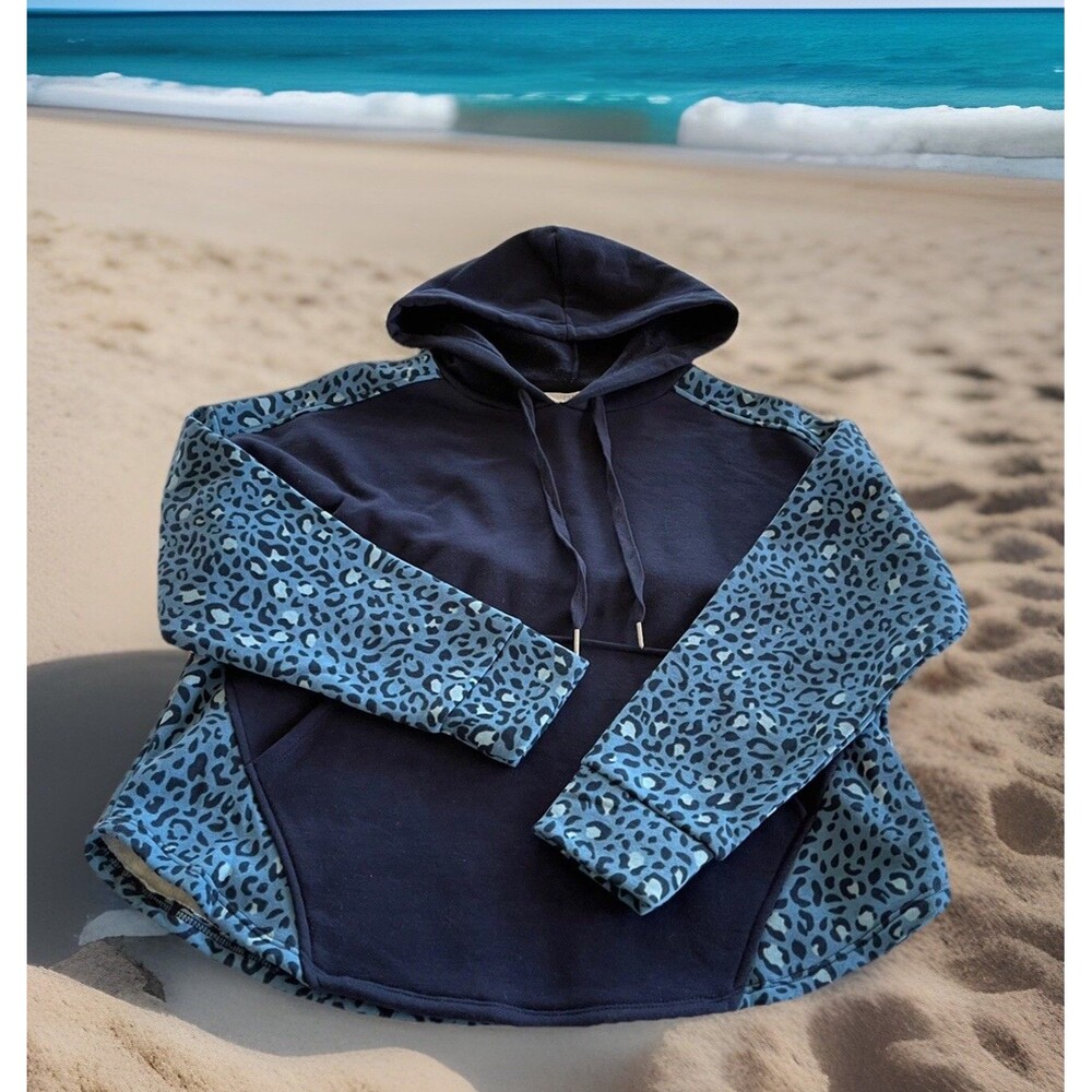 Animal Print Hoodie Sweatshirt Blue Kangaroo Pocket Time & Tru Ladies L12-14 New